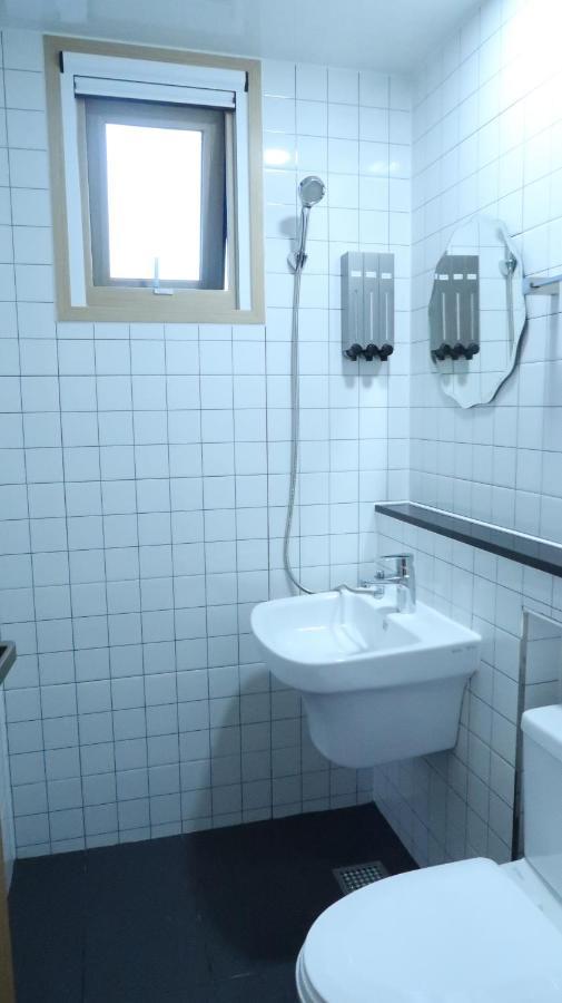 38Th Street Guesthouse Mokpo Esterno foto