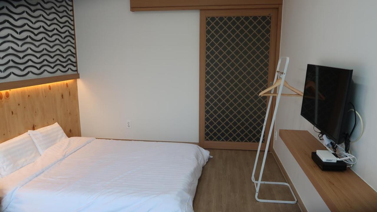 38Th Street Guesthouse Mokpo Esterno foto