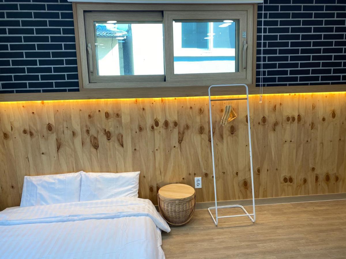 38Th Street Guesthouse Mokpo Esterno foto